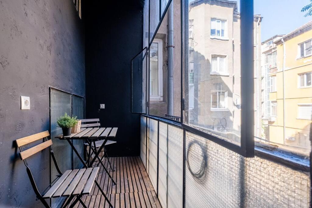Apartemen Stunning Luxury 3 Bedroom In The Heart Of Town Sofia
