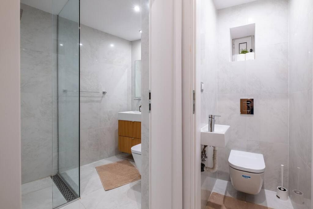 Stunning Luxury 3 Bedroom In The Heart Of Town Sofia