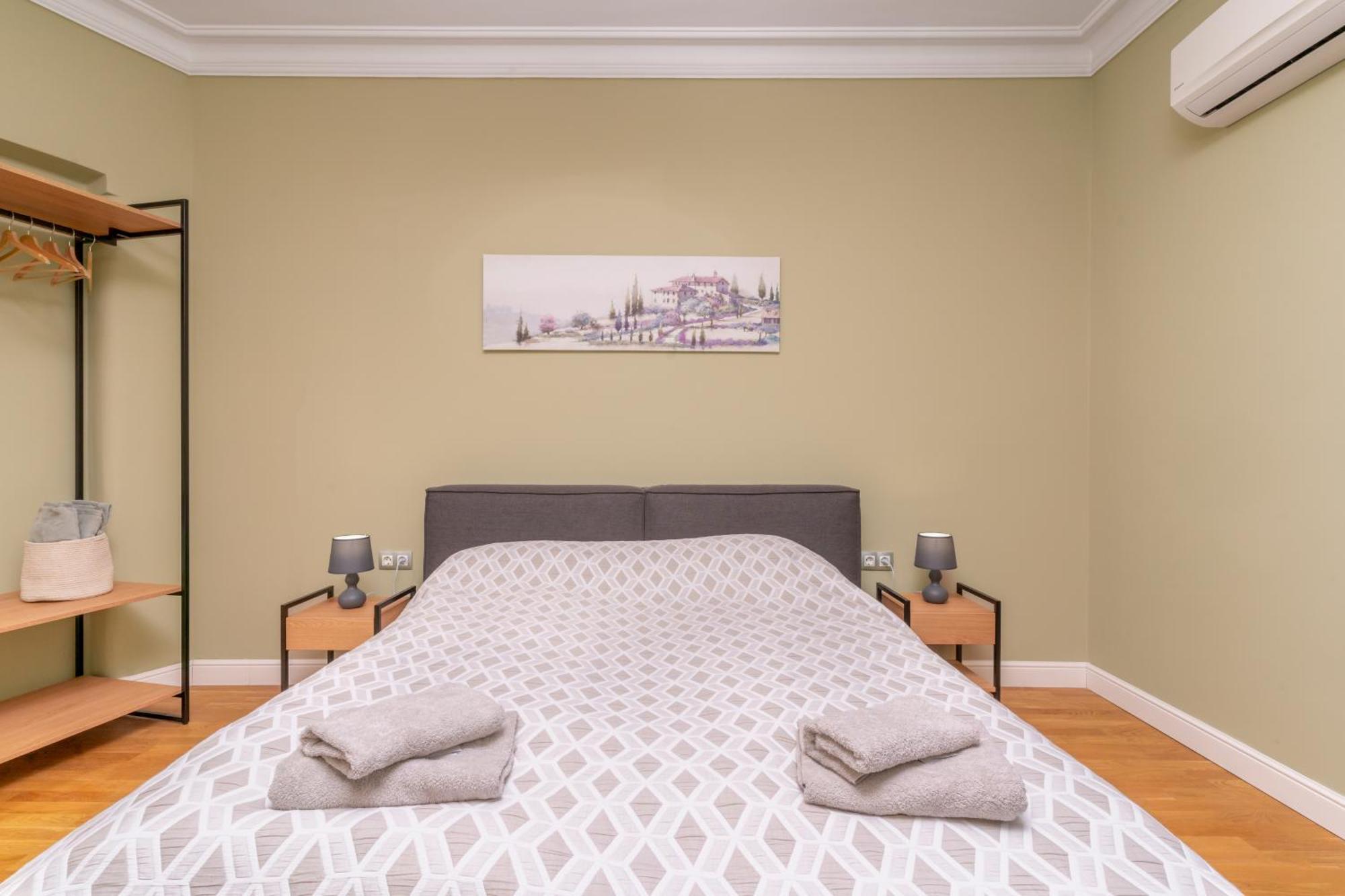 Stunning Luxury 3 Bedroom In The Heart Of Town Sofia
